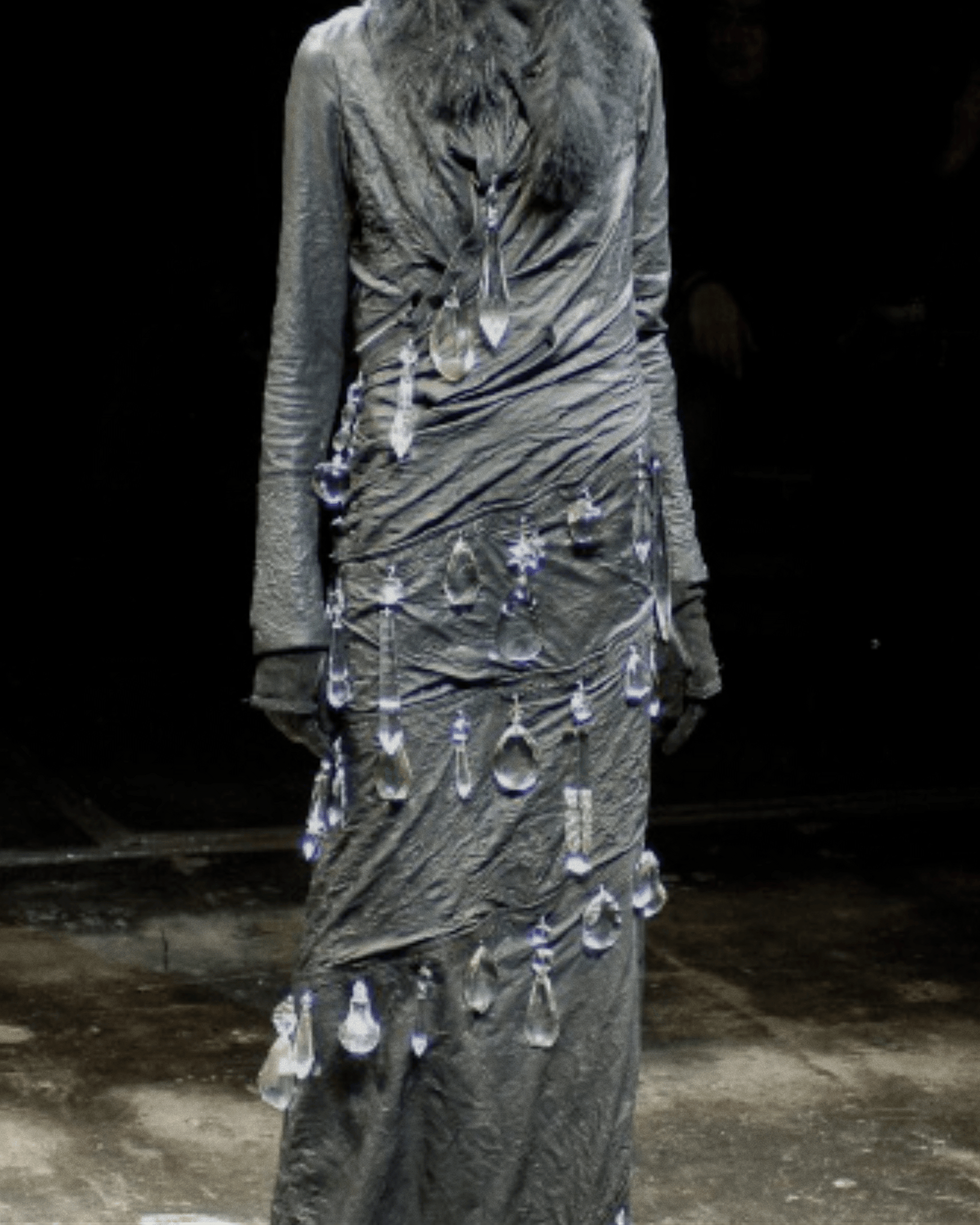 Undercover 'But Beautiful II' Runway (FW 2006)