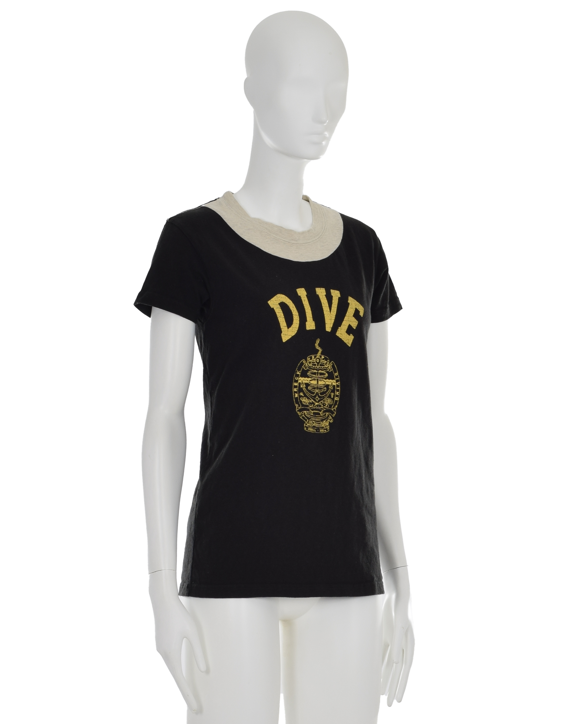 Black “DIVE” T-Shirt | 2000’s